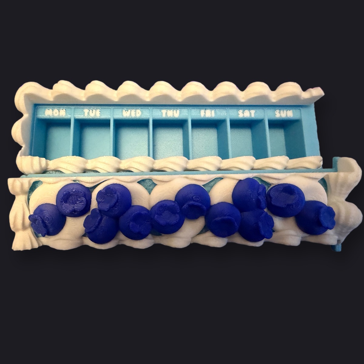 Berry Cake Pill Organizer — 7-Day Storage Container angle 5